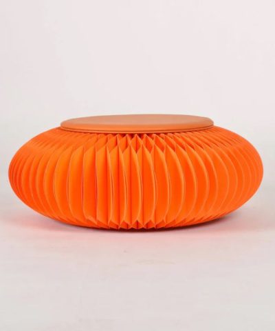 Papierfußhocker